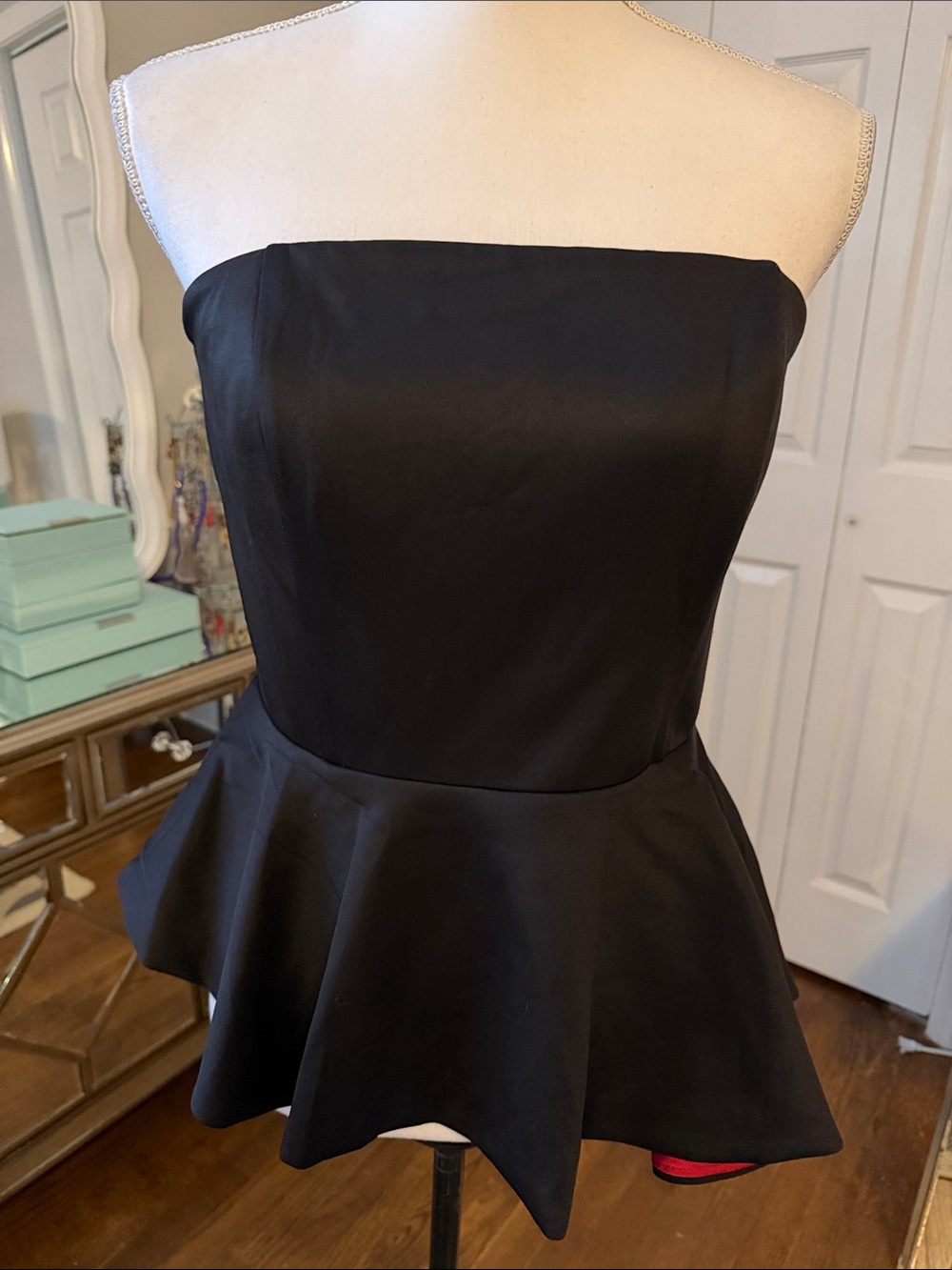 Stunning WHBM Strapless Black Strapless Peplum Top 6